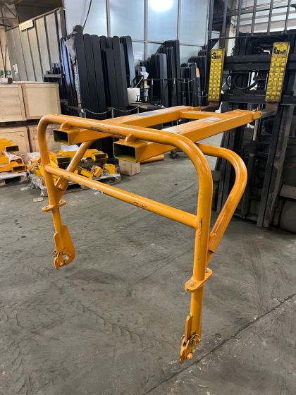 Forklift Wheelie Bin Handler