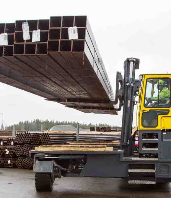 Handling Long, Wide and Awkward Loads: Choosing the Right Forklift Attachment