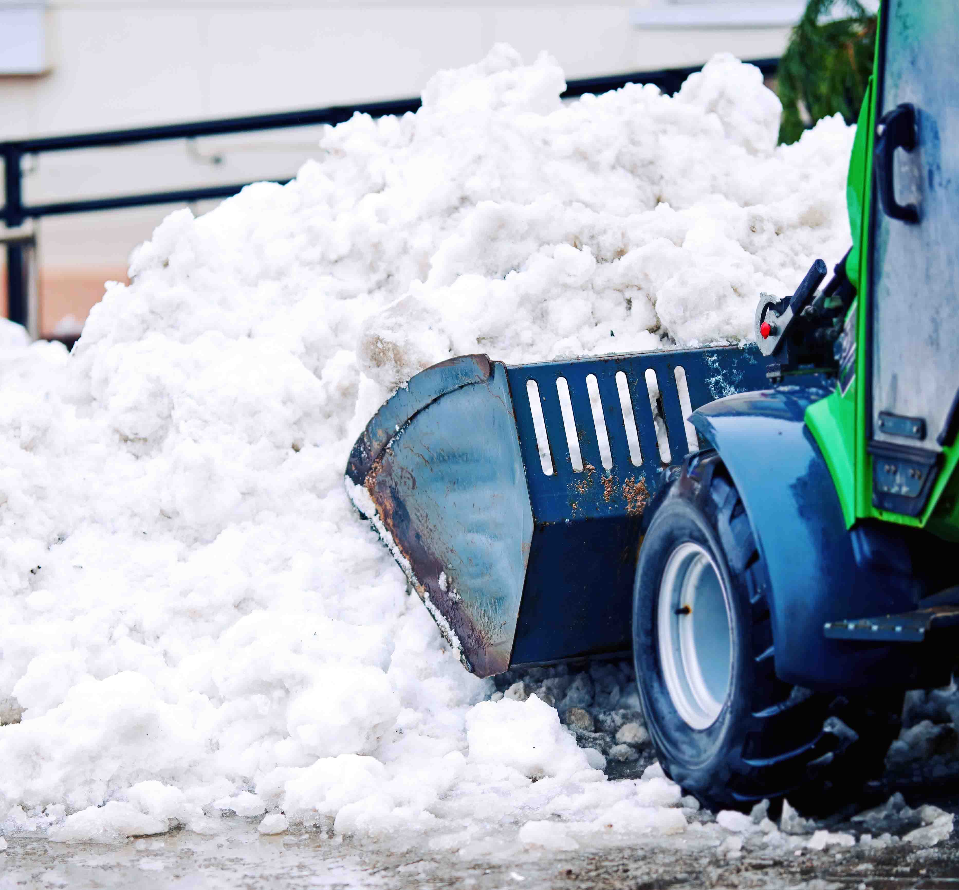 Top 5 Winter Forklift Attachments