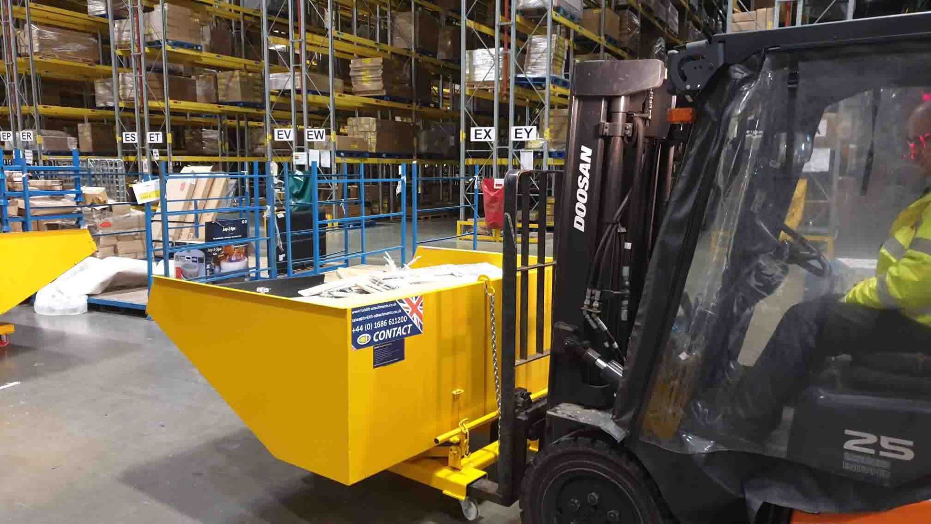 forklift tipping skip